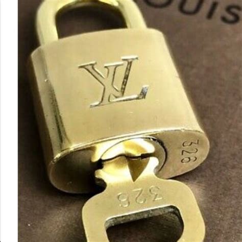 louis vuitton twist lock|authentic Louis Vuitton lock key.